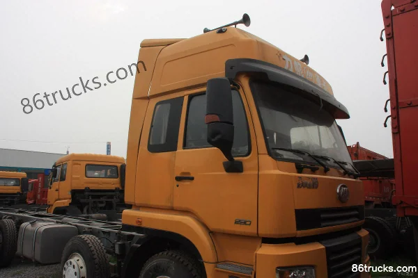 LIFAN European War Dragon V9 heavy truck 290hp 8X4(12 wheels) cargo truck (chassis) Exterior (2) | 86Trucks