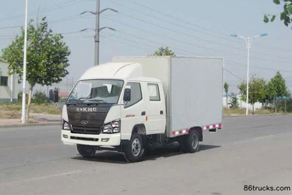 Tangjun Ouling Fully Enclosed Van Four-Wheel Low-Speed Truck (Dual Rear Wheels) Exterior