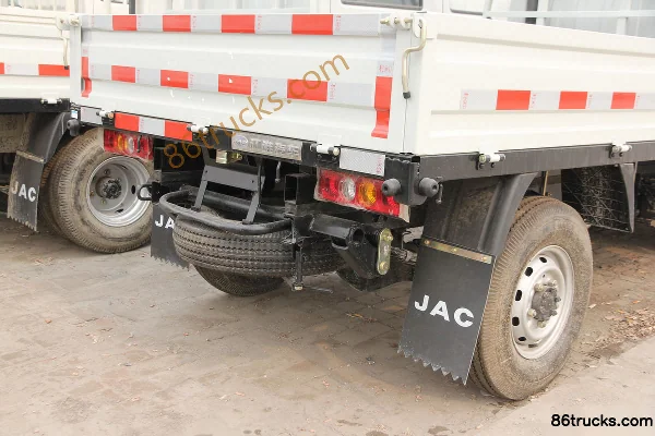JAC Haowei 24 1.8L 52hp 4X2(6 wheels) diesel single-row flatbed mini truck Cab (2) | 86Trucks