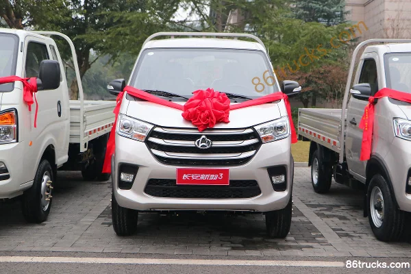 Changan Kuayue Xinbao 3 version standard 1,5 L essence 112 ch 4X2(6 roues) micro camion plateau simple cabine 2,85 m (China VI) Extérieur (2