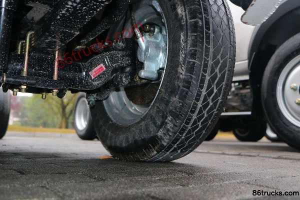 Changan Kuayue Wang X1 112hp 4X2(6 wheels) Garbage Truck Chassis (China VI) (3) | 86Trucks