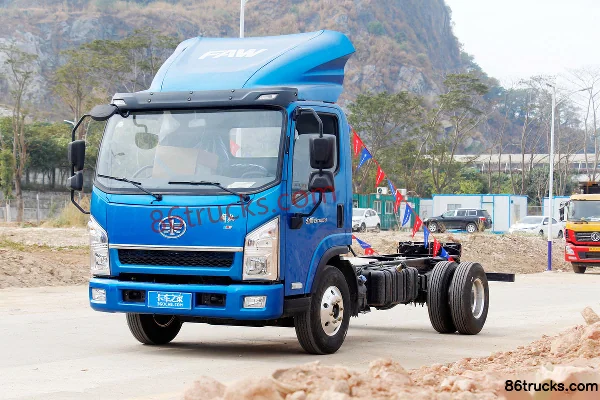 FAW Hongta FAW Jiefang Gongshi 154 hp 4X2(6 wheels) 5.2m single-row van cargo truck Exterior (3) | 86Trucks