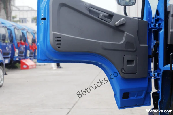 FAW Hongta FAW Jiefang Classic 1 Series 78 hp 4X2(6 wheels) 3.02m Dump Truck Cab (2) | 86Trucks