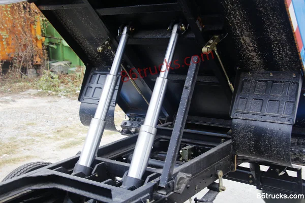 FAW Hongta FAW Jiefang Classic 1 Series 78 hp 4X2(6 wheels) 3.02m Dump Truck Body (2) | 86Trucks