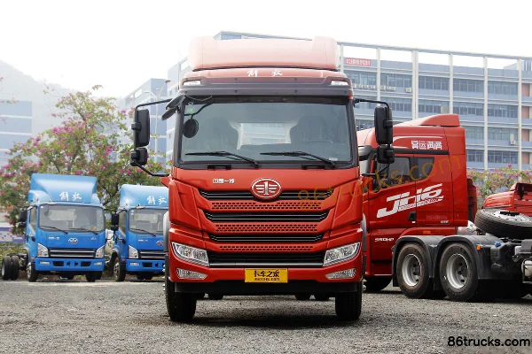 FAW Jiefang Qingdao Long V2.0 Medium Truck 220hp 4X2(6 wheels) 9.65m Wing Opening Box Cargo Truck Exterior (2) | 86Trucks