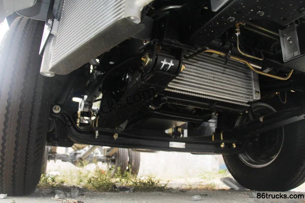 FAW Hongta FAW Jiefang Baling 78 hp 4X2(6 wheels) 3.77m Single Row Van Light Truck Chassis (2) | 86Trucks