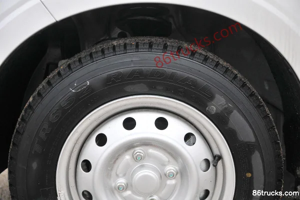 Wuling Hongguang V 2019 Basic Edition 99hp Gasoline 1.5L Panel Van (China VI) Chassis (2) | 86Trucks