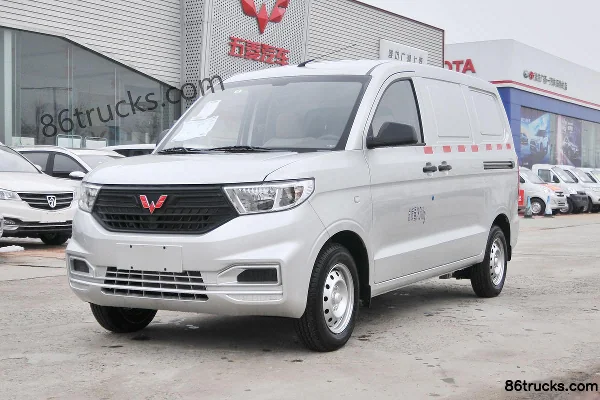 Wuling Hongguang V 2019 Basic Edition 99hp Gasoline 1.5L Panel Van (China VI) Exterior (3) | 86Trucks