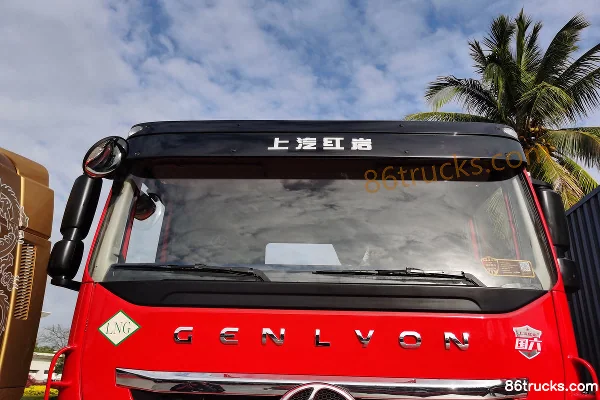 SAIC Hongyan GenlyonC6 camion lourd 380 ch 4X2(6 roues) tracteur routier LNG (pont arrière HY300S) (China VI) Extérieur (3) | 86Trucks