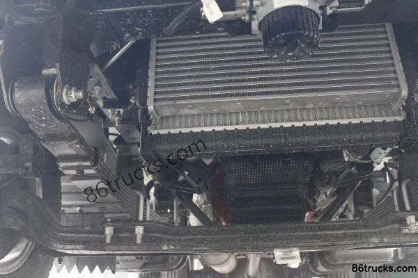 Yuejin Kuaidi H500 148 ch 4X2(6 roues) camion fourgon simple cabine 4,17 m (WLY 6 vitesses) Châssis (2) | 86Trucks