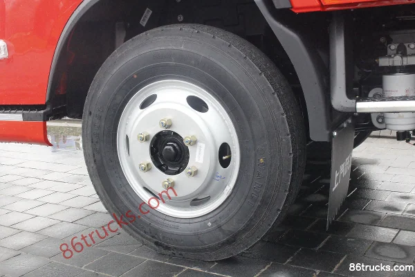 Yuejin Chaoyue H300 120 ch 4X2(6 roues) 3,15 m cabine double, camion léger à ridelles (China VI) Châssis (2) | 86Trucks