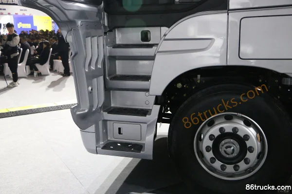Foton Auman EST 560 ch 6X4(10 roues) tracteur routier à boîte automatique AMT (China VI) Cabine (2) | 86Trucks