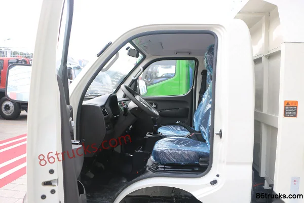 Foton Xiaojingang I 95hp 4X2(6 wheels) 3.6m dump truck (China VI) Cab (3) | 86Trucks