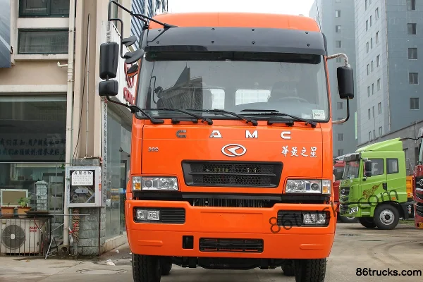 Hualing Star 360 hp 8X4(12 wheels) 7.64 m³ Concrete Mixer Truck Exterior