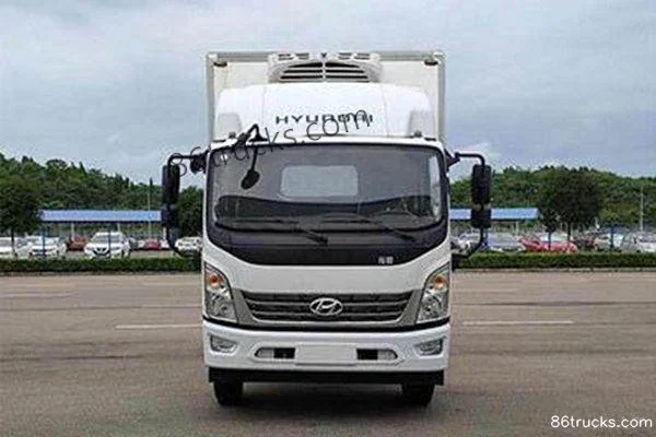 Hyundai Commercial Vehicle (formerly Sichuan Hyundai) Hongtu 500 130 hp 4X2(6 wheels) 4.065m Refrigerated Truck (5-speed