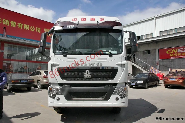 Dongzheng (Yandi) Dongzheng (Yandi) Sinotruk HOWO chassis truck-mounted crane