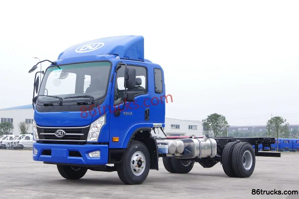 NanJun Ruijie D50 luxe 200 ch 4X2(6 roues) 4,82 m porteur à ridelles cabine demi (China VI) Extérieur (3) | 86Trucks