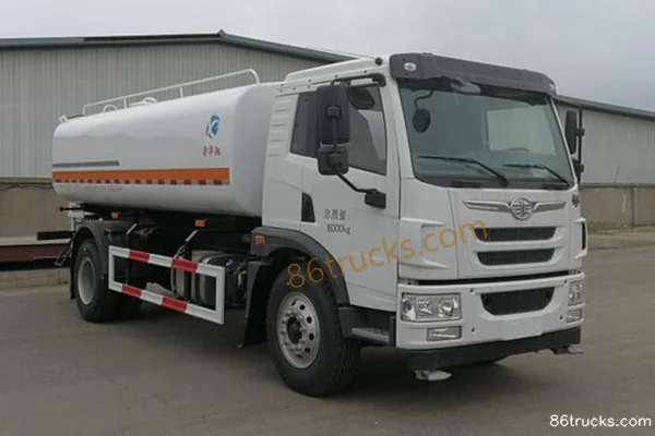 Xinhuachi Xinhuachi FAW Jiefang Qingdao Chassis water sprinkler truck