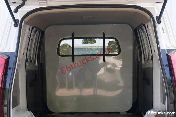 Wuling Hongguang S 2020 S Basic 76 hp Gasoline 1.2L Sealed Van (China VI) Cab (1) | 86Trucks