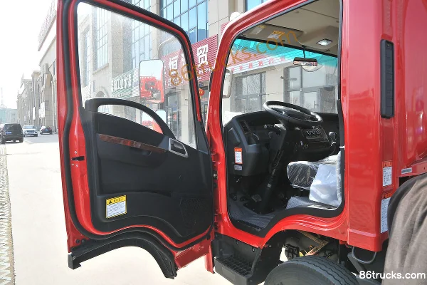 Dayun New Aopuli 156hp 4X2(6 wheels) 4.12m Single Row Flatbed Truck Cab (1) | 86Trucks
