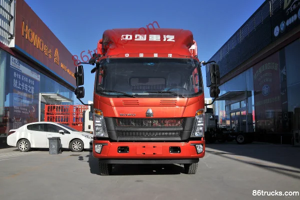 Sinotruk HOWO Wang Series 190hp 4X2(6 wheels) 4.85m semi-sleeper stake truck (China VI) Exterior (2) | 86Trucks