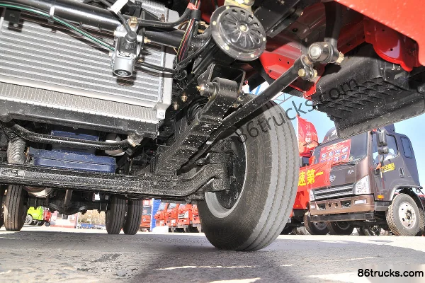 FAW Jiefang Hu VN 110 hp 4X2(6 wheels) 4.21m Single-Cab Flatbed Light Truck Chassis (3) | 86Trucks