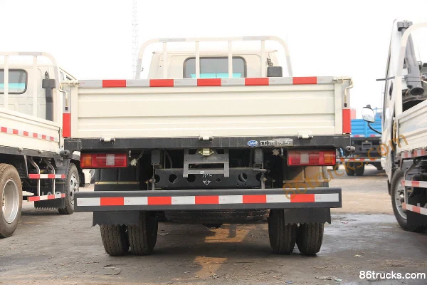 JAC Kangling 46 ch 4X2(6 roues) 3,7 m porteur plateau simple cabine Extérieur (2) | 86Trucks