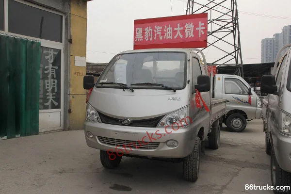 Beiqi Heibao 1.3L 78 ch 4X2(6 roues) essence camion plateau micro simple cabine 3,1 m Extérieur (2) | 86Trucks