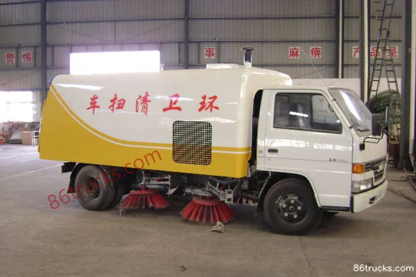 JMC Shunda 105hp 4X2(6 wheels) Sweeper Truck (Yandi Brand) Exterior (3) | 86Trucks