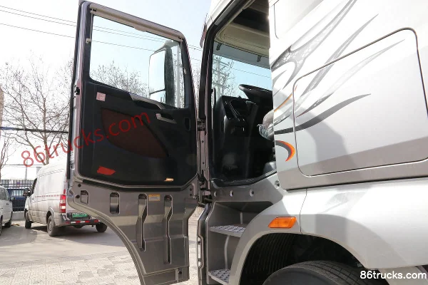 FAW Jiefang J7 camion lourd quatre saisons 550 ch 6X4(10 roues) tracteur routier (12 vitesses) Cabine (1) | 86Trucks