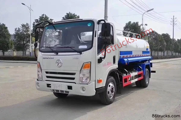 Dayun Aopuli 129hp 4X2(6 wheels) Water Sprinkler Truck (Yandi Brand) Exterior (2) | 86Trucks