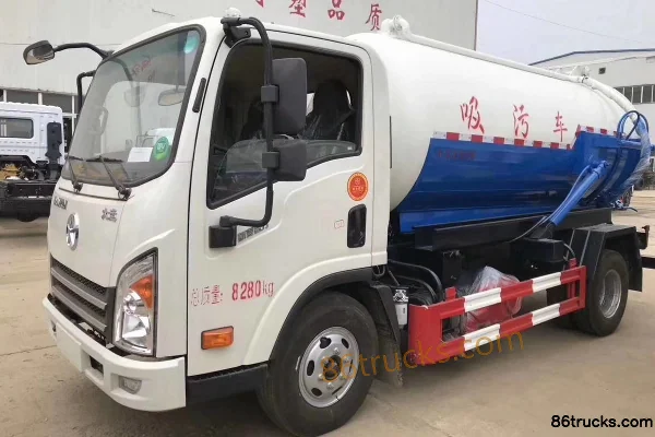 Dayun Aopuli 129hp 4X2(6 wheels) Vacuum Truck (Chengliwei Brand) Exterior (2) | 86Trucks