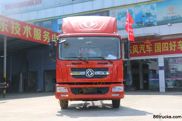 Dongfeng Duolika D9 210hp 4X2(6 wheels) truck-mounted crane (Banjun Changxing) Exterior