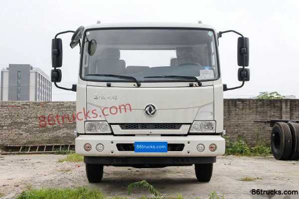 Dongfeng Commercial Vehicle Tianjin KS 180hp 4X2(6 wheels) Green Sprinkler Truck (Zhongqi Liwei Brand) Exterior