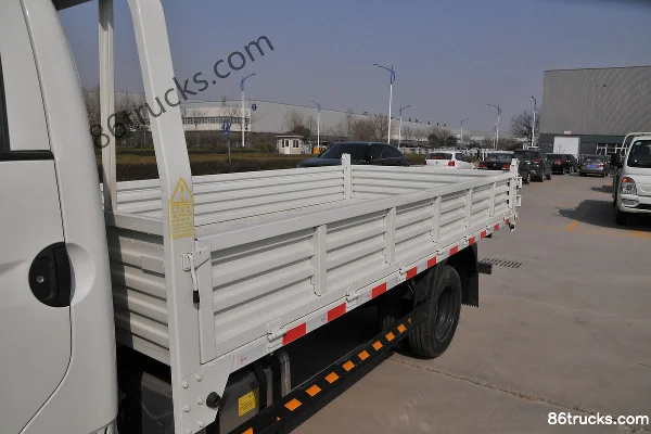 Kama Ruihang X3 110 hp 4X2(6 wheels) 3.6m dump truck Body (1) | 86Trucks
