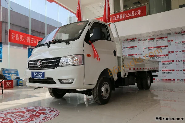 Dongfeng Xiaobawang W17 1.6L 123hp 4X2(6 wheels) 3.95m Single Row Flatbed Mini Truck Exterior (3) | 86Trucks