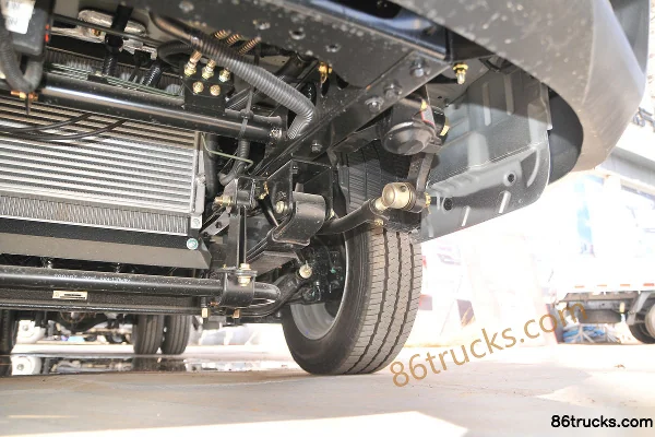 Feidi DX 1.9L 102 ch 4X2(6 roues) 3,95 m camion plateau simple cabine (rapport 4,875) Châssis (3) | 86Trucks