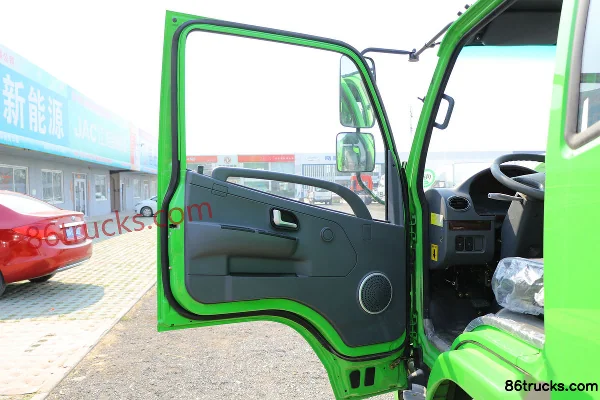 Kama GK8 Fuyunlai 130hp 4X2(6 wheels) 3.5m dump truck (China VI) (Xichai) Cab (1) | 86Trucks