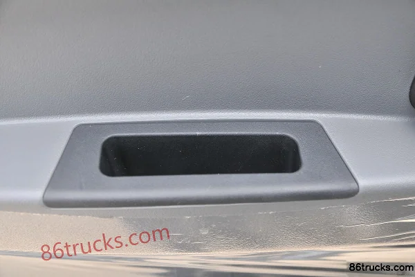 Foton Yuling VQ1 1.5L 116 hp 4X2(6 wheels) Gasoline 3.05 m Single Row Flatbed Mini Truck (China VI) Cab (3) | 86Trucks