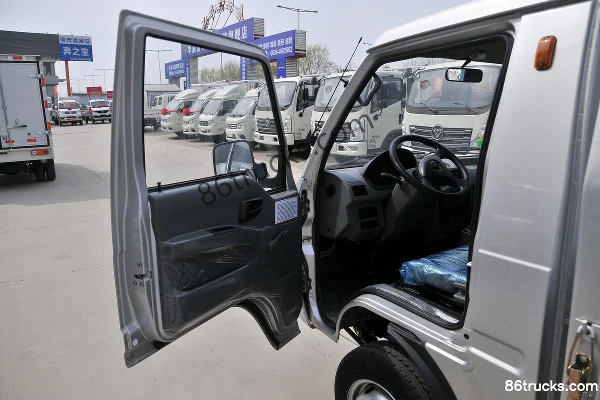 Foton Yuling VQ1 1.5L 116 hp 4X2(6 wheels) Gasoline 3.05 m Single Row Flatbed Mini Truck (China VI) Cab (1) | 86Trucks