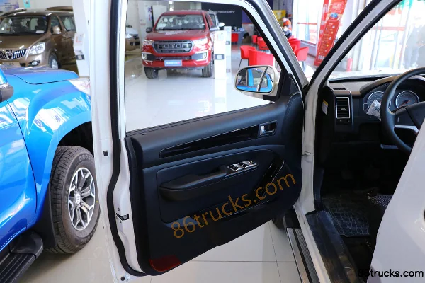 Foton SUP 2018 Comfort Edition 2.4L Gasoline 134hp 4WD double-row long box pickup Chassis (2) | 86Trucks