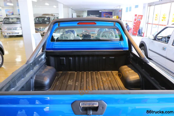Foton Tunland E9 2020 Lexiang 2.0T Gasoline 238 hp 2WD Long Wheelbase Double Row Pickup (China VI) Body (2) | 86Trucks