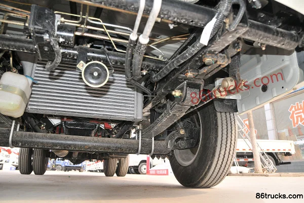 Foton Shidai K2 88 hp 4X2(6 wheels) 3.67m Single Row Flatbed Light Truck Chassis (3) | 86Trucks