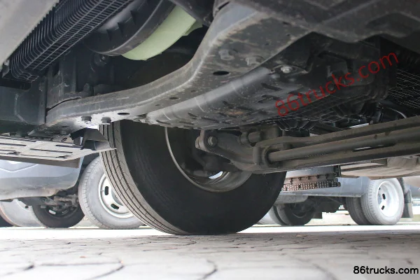 Mercedes-Benz New Actros Heavy Truck 420 hp 4X2(6 wheels) Tractor Truck (Model 1842) Chassis (2) | 86Trucks