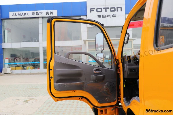 Foton Aumark 3 Series 131hp 4X2(6 wheels) 3.22m Double Row Flatbed Light Truck (China VI) Cab (1) | 86Trucks
