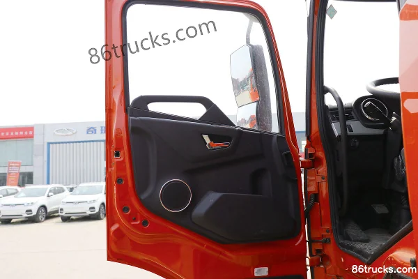 Dongfeng Commercial Vehicle Tianjin KR Heavy Truck Comfort Edition 245hp 4X2(6 wheels) 6.8m grain van cargo truck (high roof) (China VI) Cab