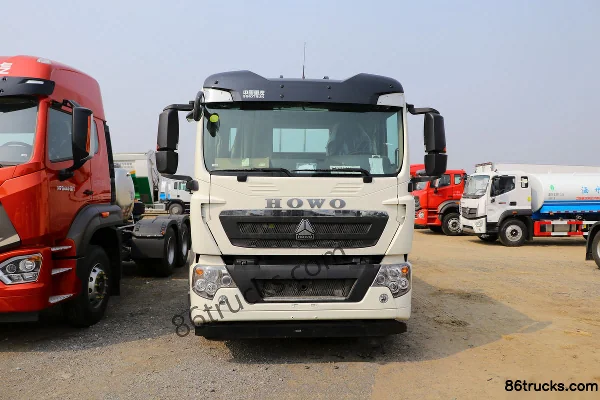 Sinotruk HOWO T5G Heavy Truck 310 hp 6X2(8 wheels) 9.52m Van Cargo Truck (China VI) Exterior (2) | 86Trucks