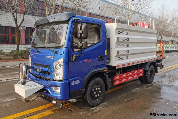 Shifeng Fengchi 150hp 4X2(6 wheels) Multi-function Dust Suppression Truck Exterior (3) | 86Trucks