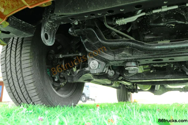 Foton Tunland E9 2020 Deluxe 2.0T Gas 238hp 4WD Standard Wheelbase Double Cab Pickup (China VI) Body (3) | 86Trucks