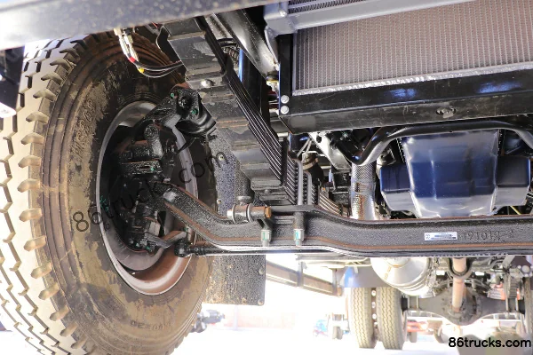 Foton Ruowo ES5 220hp 4X2(6 wheels) 6.2m Stake Truck (China VI) Chassis (2) | 86Trucks